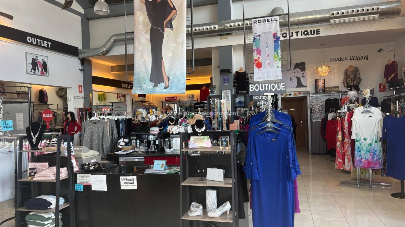 Verkauf - Gewerbeimmobilien - Algorfa - La Finca golf