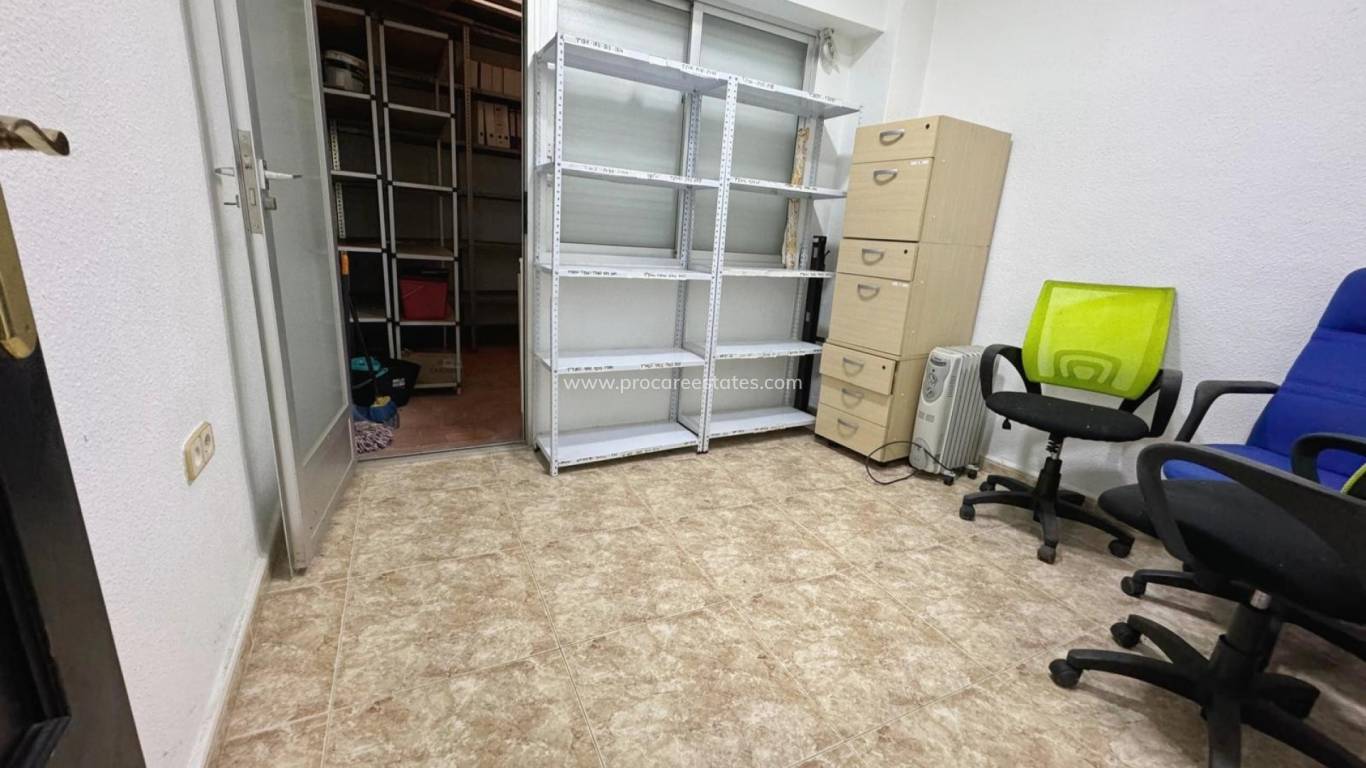 Verkauf - Gewerbeimmobilien - Guardamar del Segura - Centro