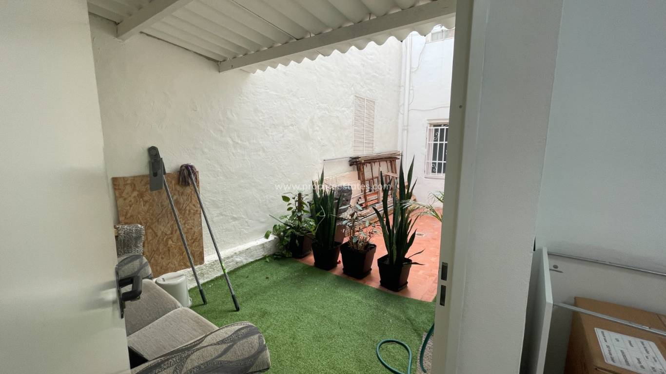 Verkauf - Gewerbeimmobilien - Guardamar del Segura - Comunidad Valenciana