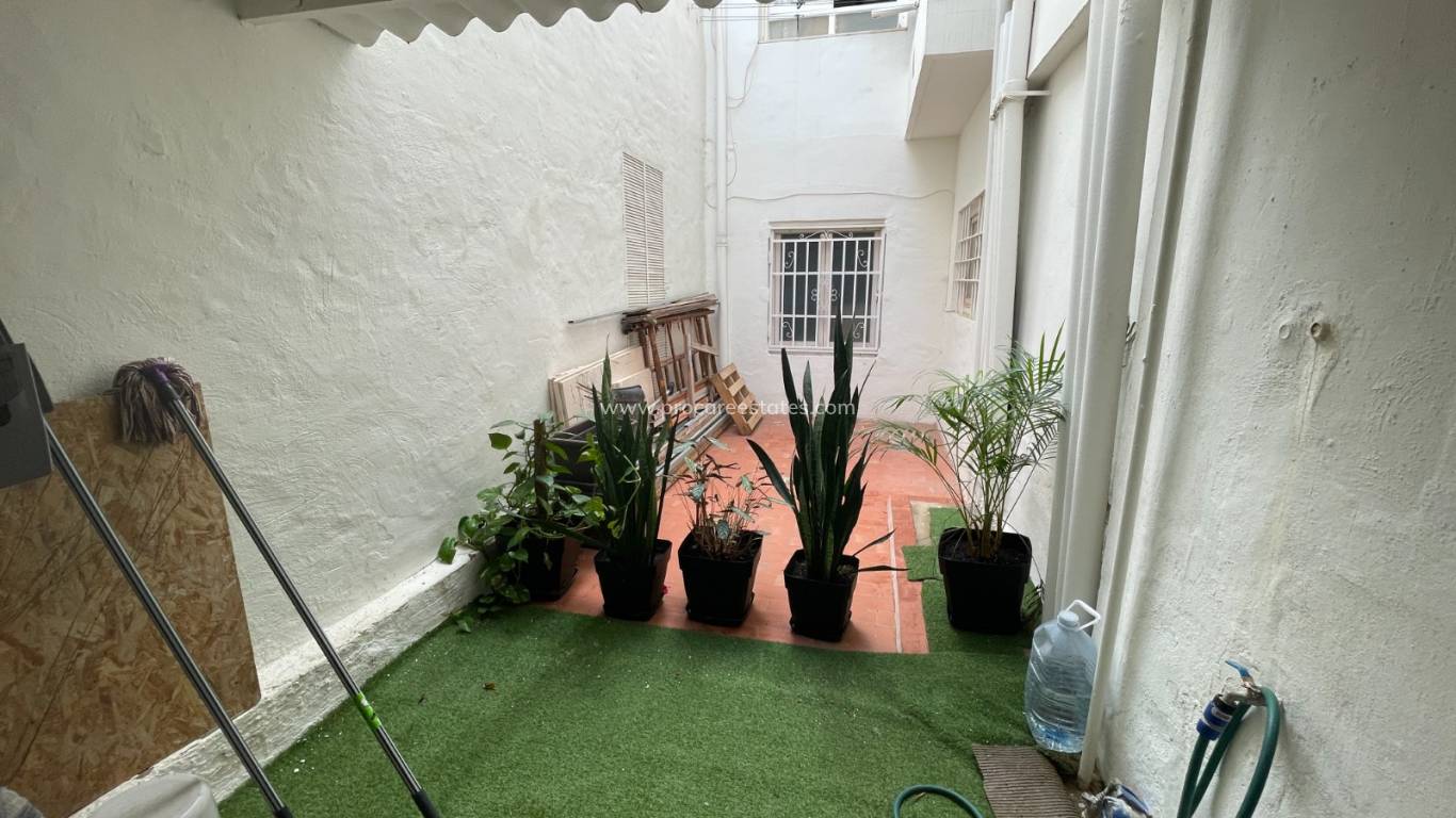 Verkauf - Gewerbeimmobilien - Guardamar del Segura - Comunidad Valenciana