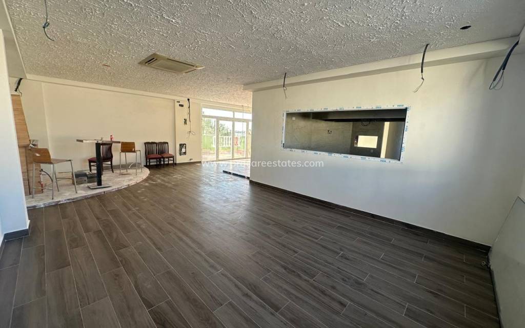 Verkauf - Gewerbeimmobilien - Orihuela Costa - Cabo Roig