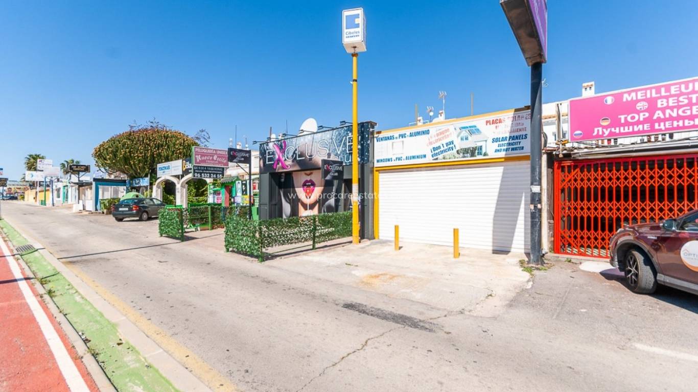 Verkauf - Gewerbeimmobilien - Orihuela Costa - Campoamor