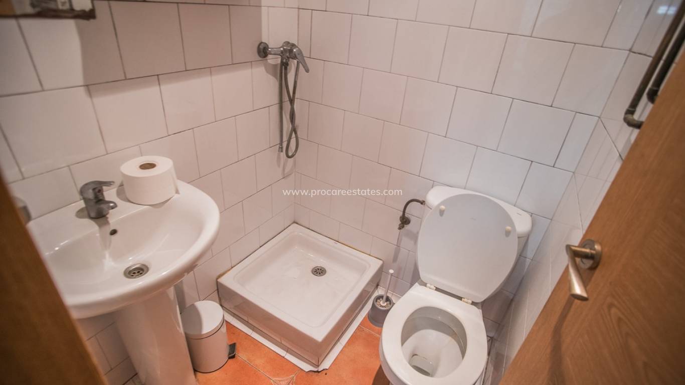 Verkauf - Gewerbeimmobilien - Orihuela - Los Balcones Y los Altos