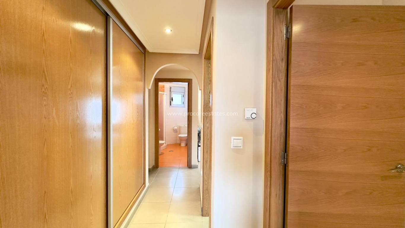 Verkauf - Gewerbeimmobilien - Torrevieja - Playa Del Cura