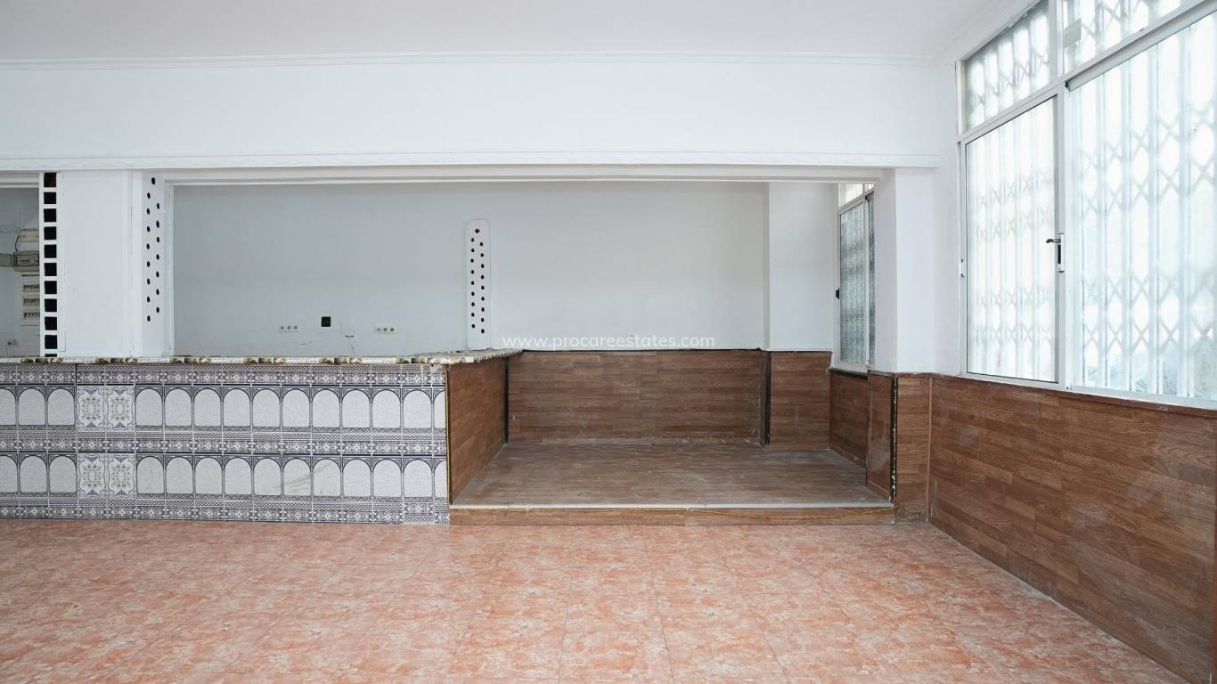 Verkauf - Gewerbeimmobilien - Torrevieja - Torrevieja Center