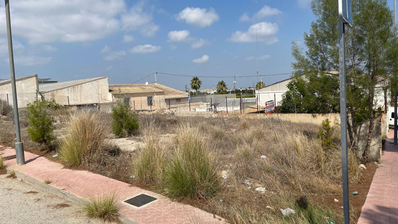 Verkauf - Land - Ciudad Quesada - Benimar