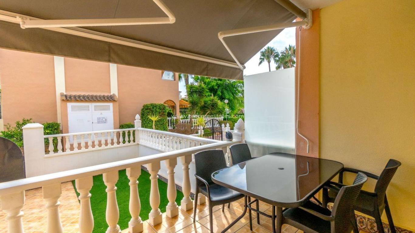 Verkauf - Stadthaus - Orihuela Costa - Punta Prima