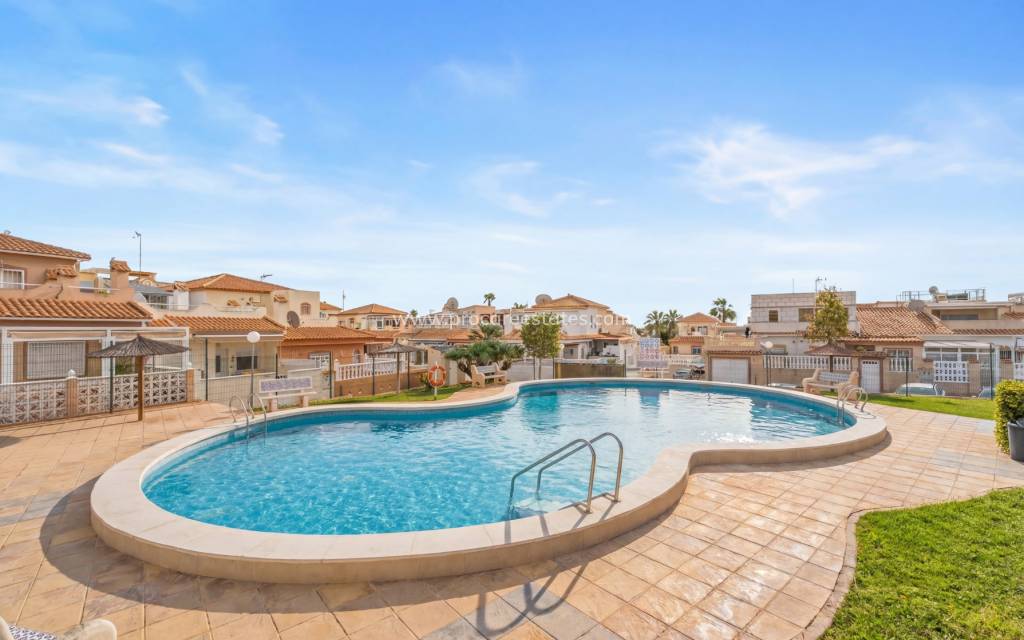 Verkauf - Stadthaus - Torrevieja - Campoamor