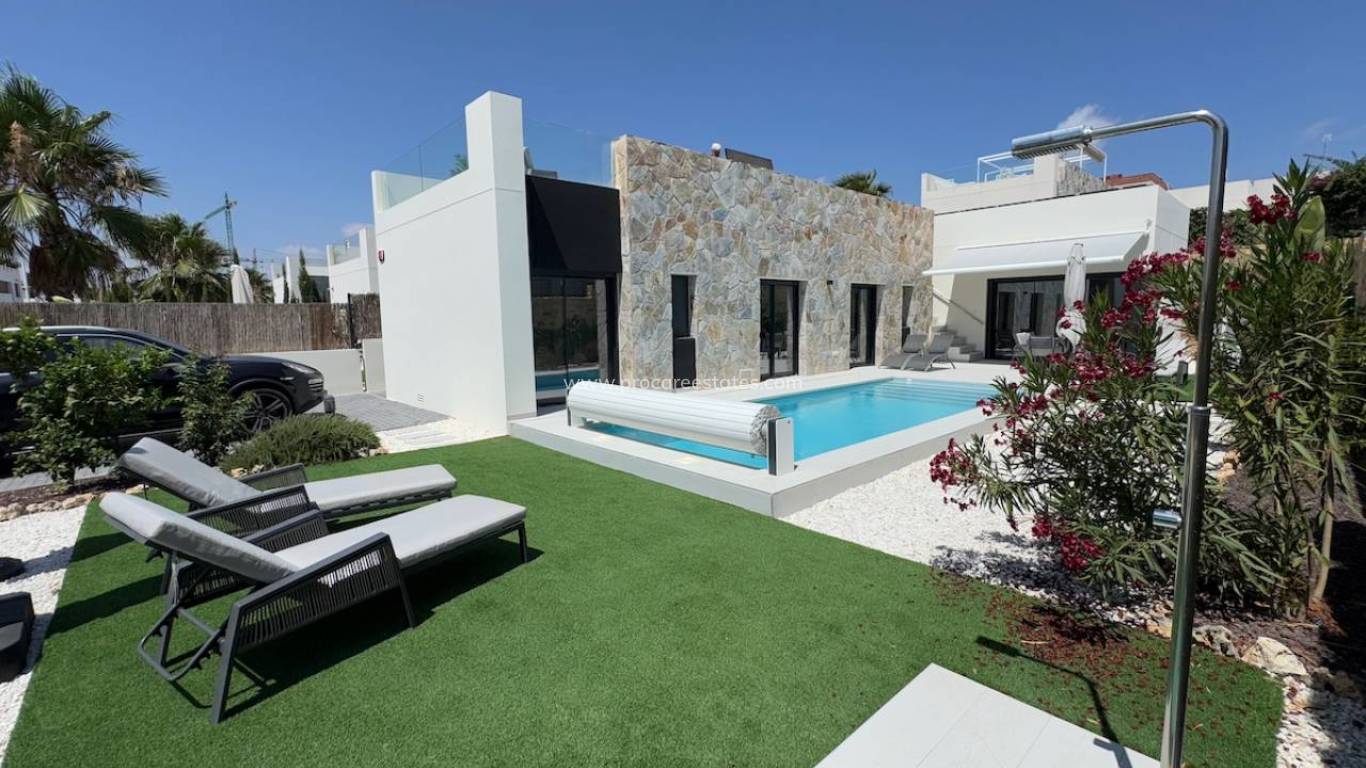 Verkauf - Villa - Algorfa - La Finca golf