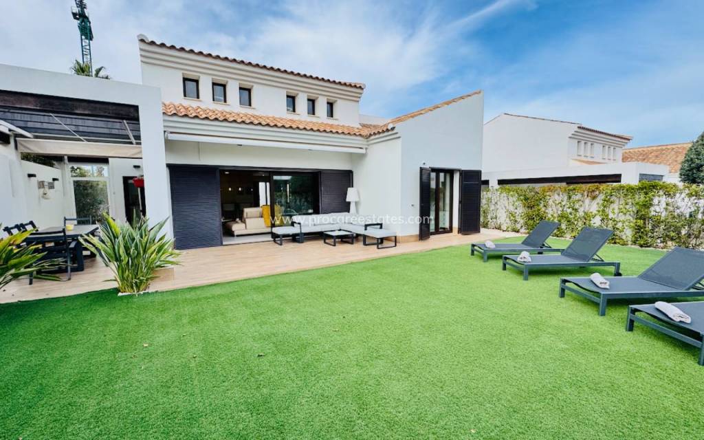 Verkauf - Villa - Algorfa - La Finca golf