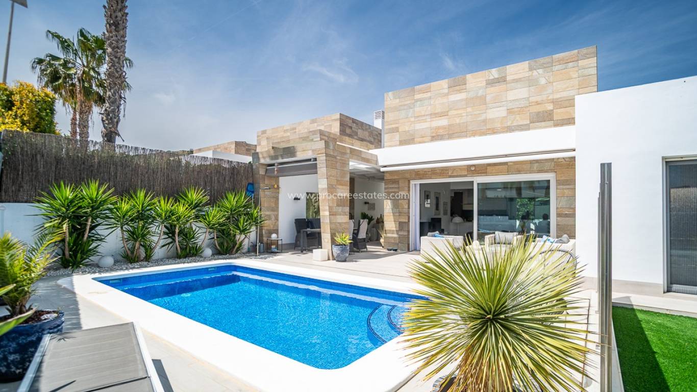 Verkauf - Villa - Algorfa - La Finca golf