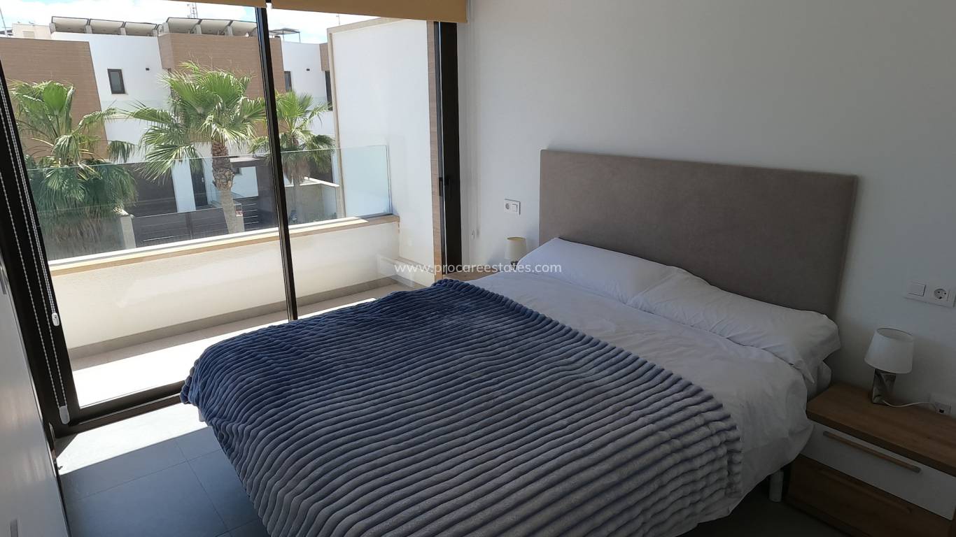 Verkauf - Villa - Algorfa - La Finca golf