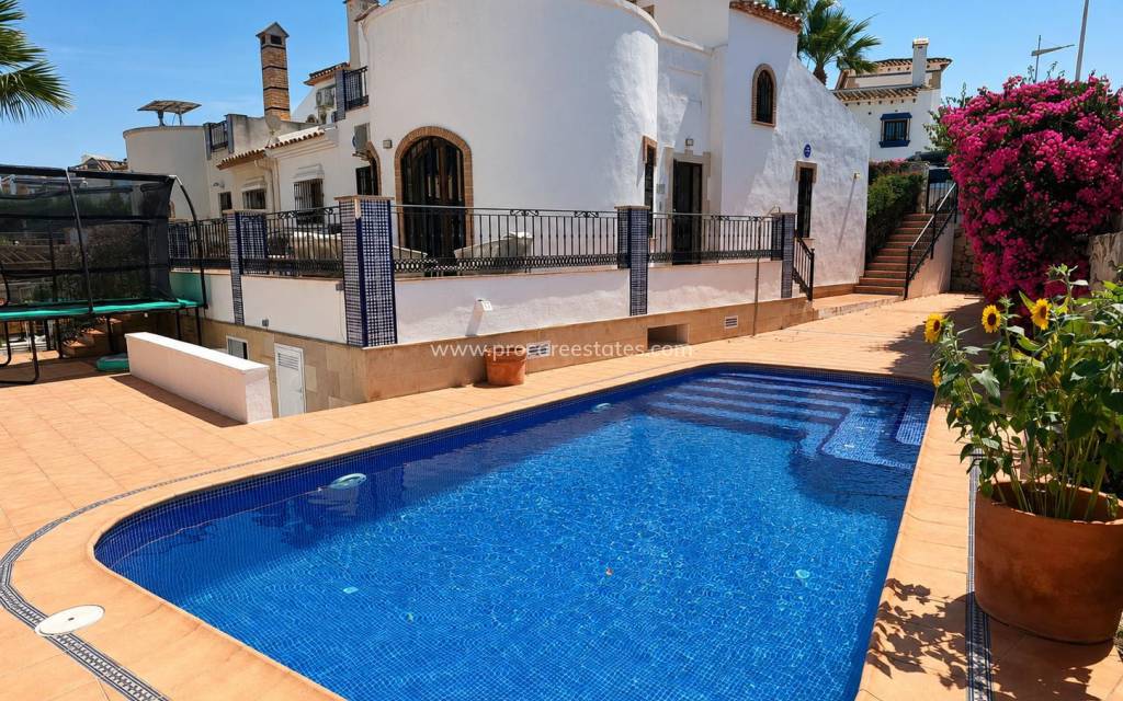 Verkauf - Villa - Algorfa - La Finca golf