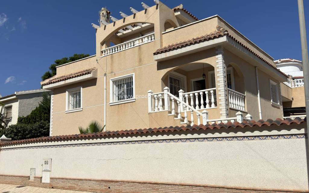 Verkauf - Villa - Ciudad Quesada