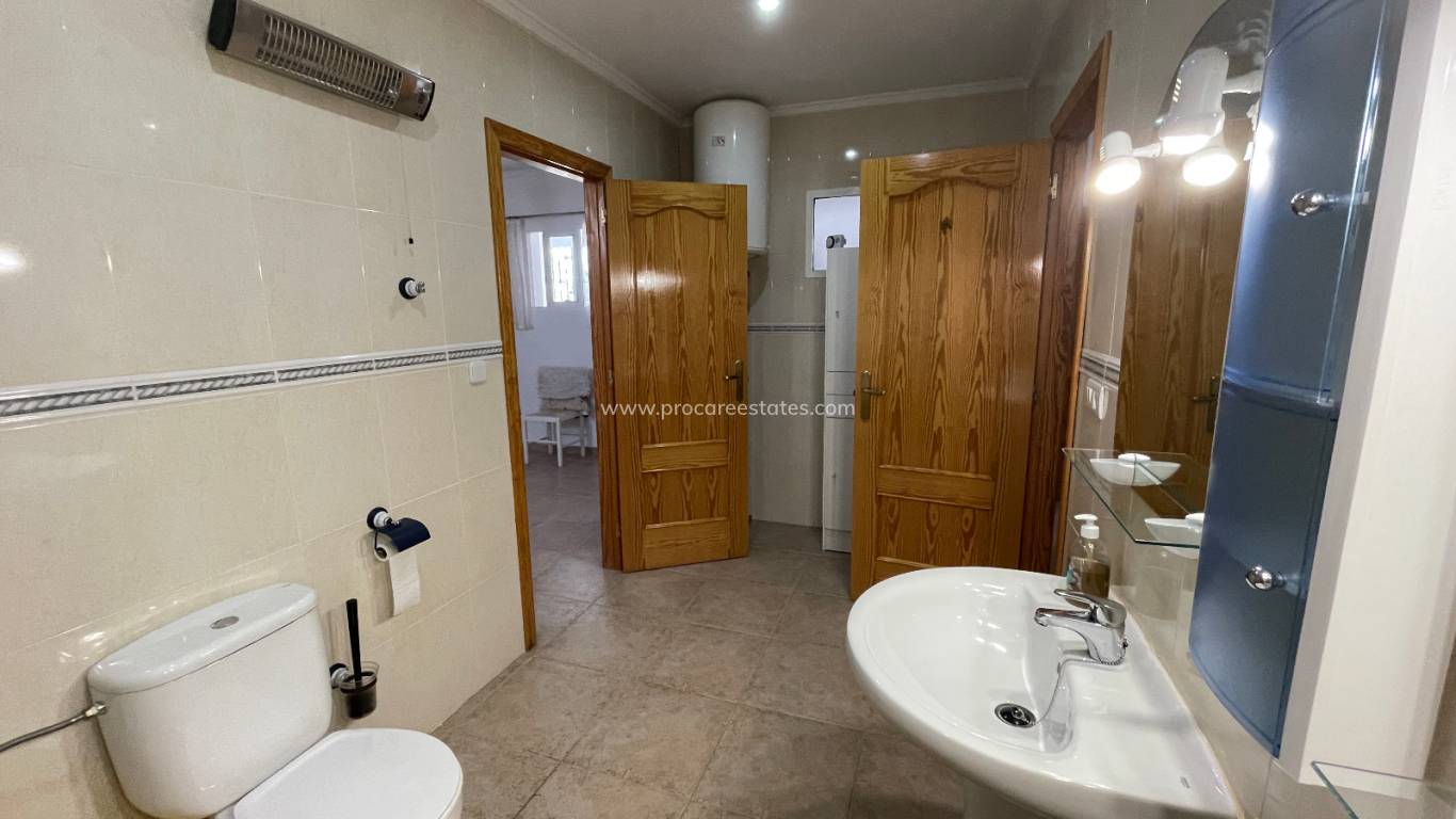 Verkauf - Villa - Daya Nueva