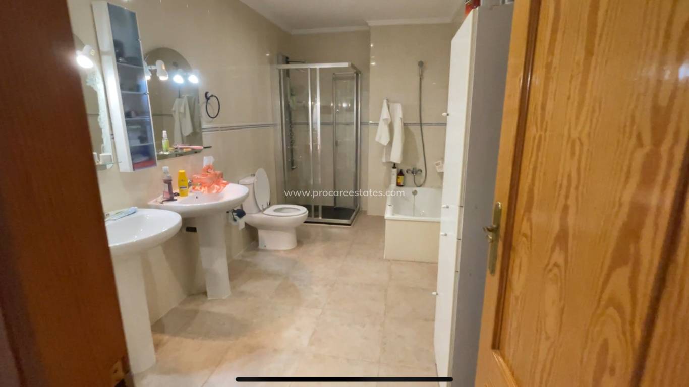 Verkauf - Villa - Daya Nueva