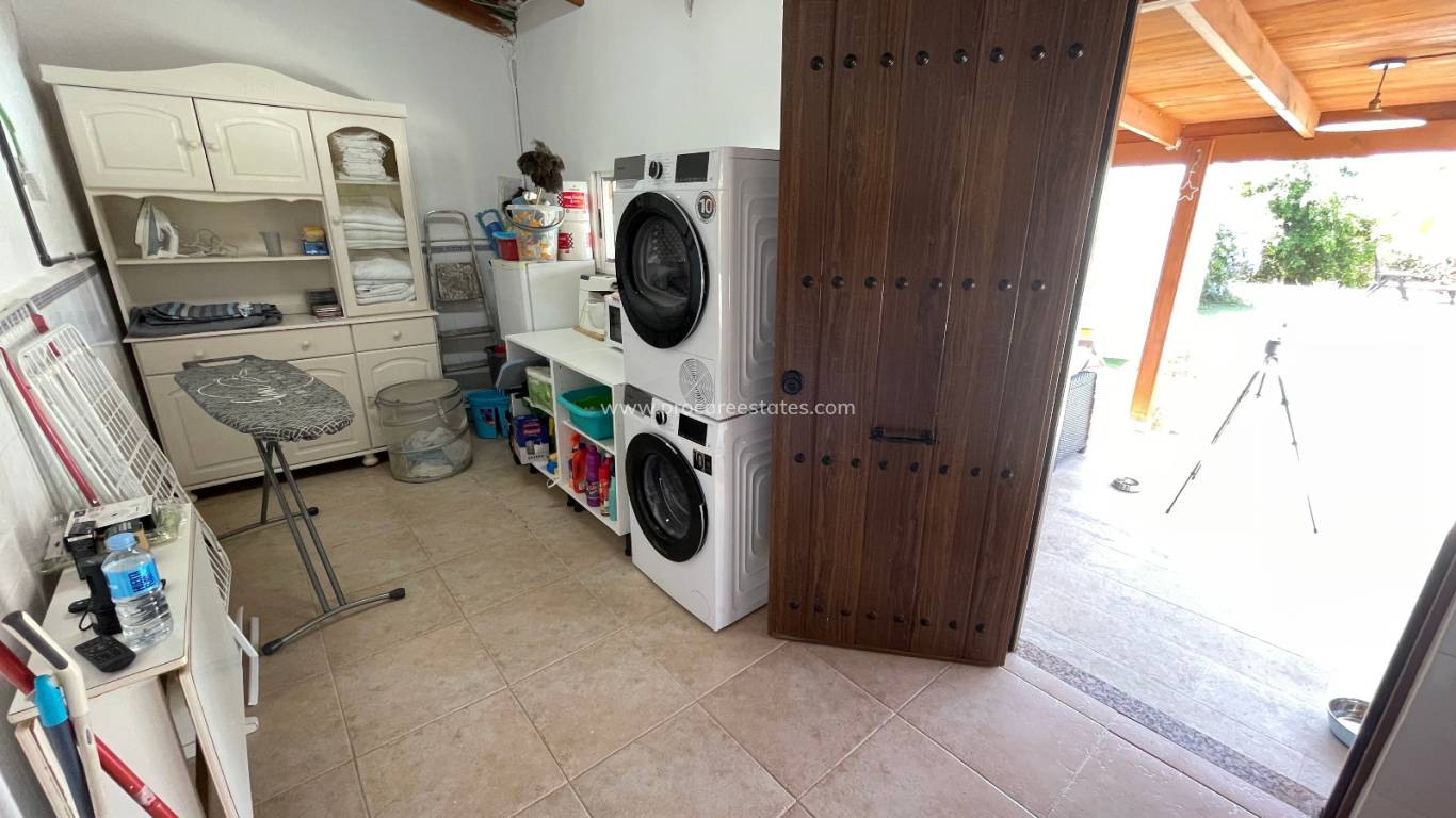 Verkauf - Villa - Daya Nueva