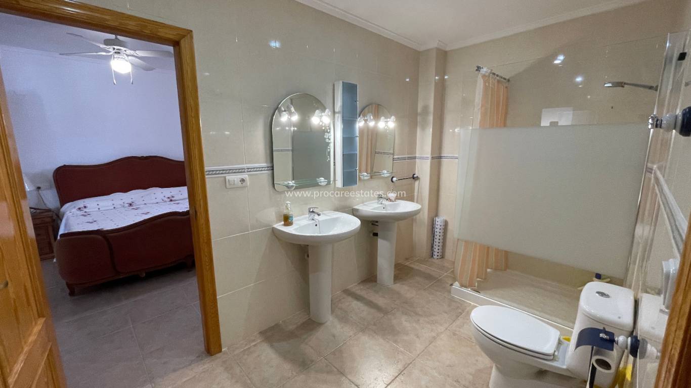 Verkauf - Villa - Daya Nueva