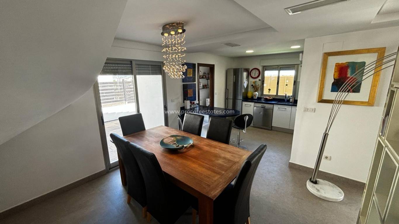 Verkauf - Villa Detached - Cox