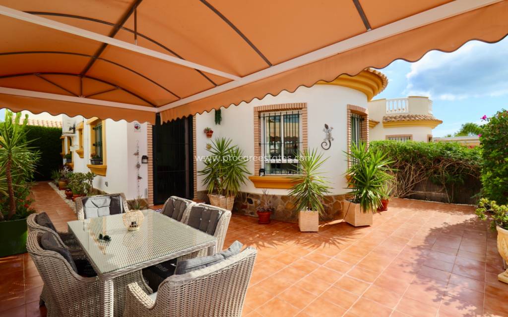 Verkauf - Villa - Guardamar del Segura - El Raso