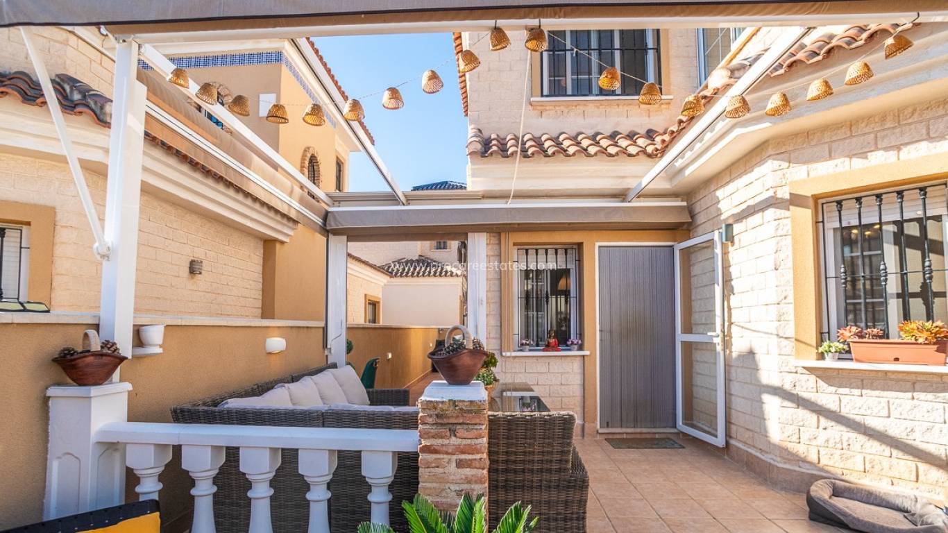 Verkauf - Villa - Guardamar del Segura - EL RASO