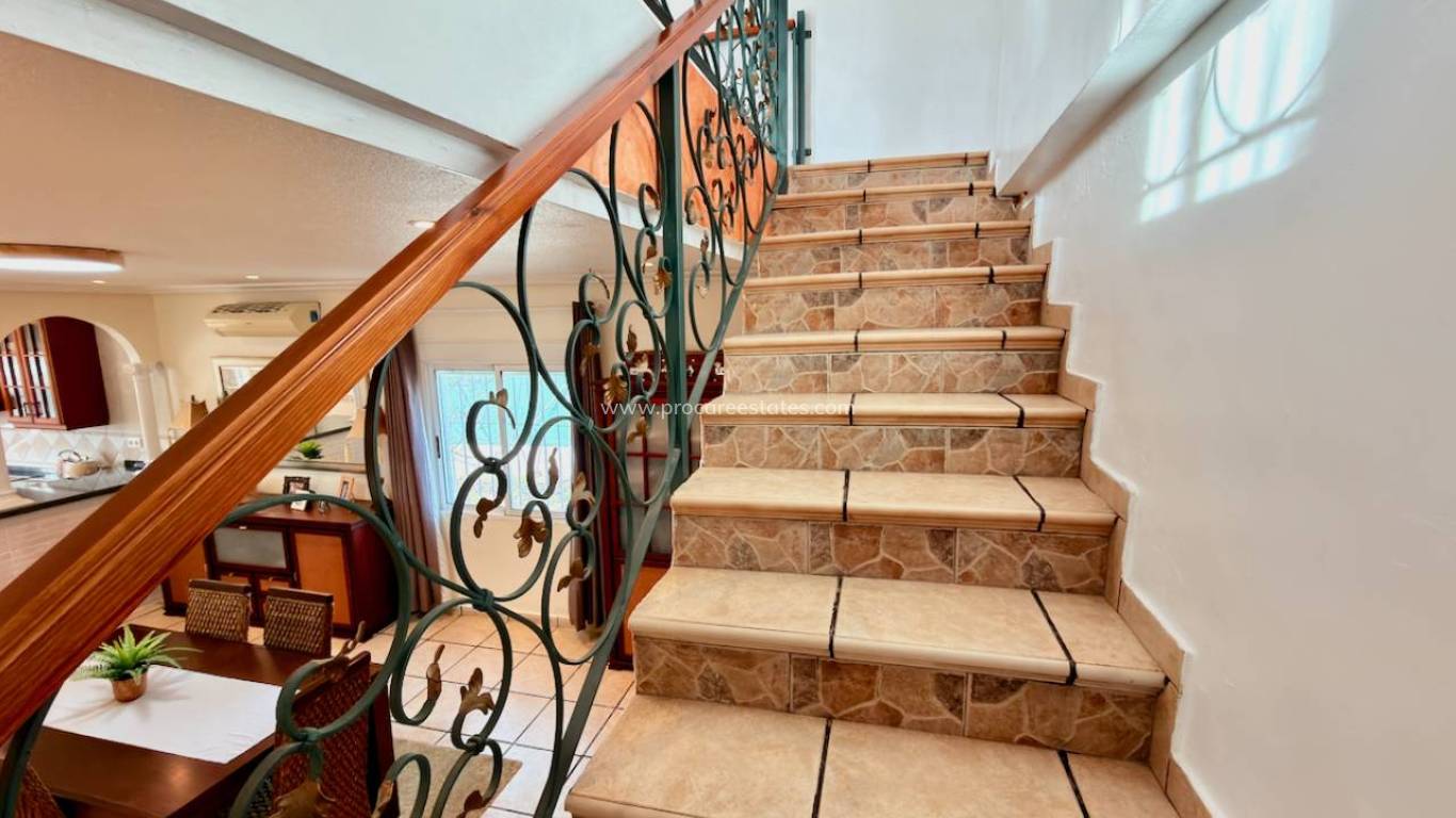 Verkauf - Villa - Hondon de las Nieves