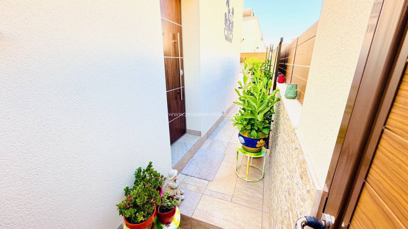 Verkauf - Villa - Los Montesinos - La Herada