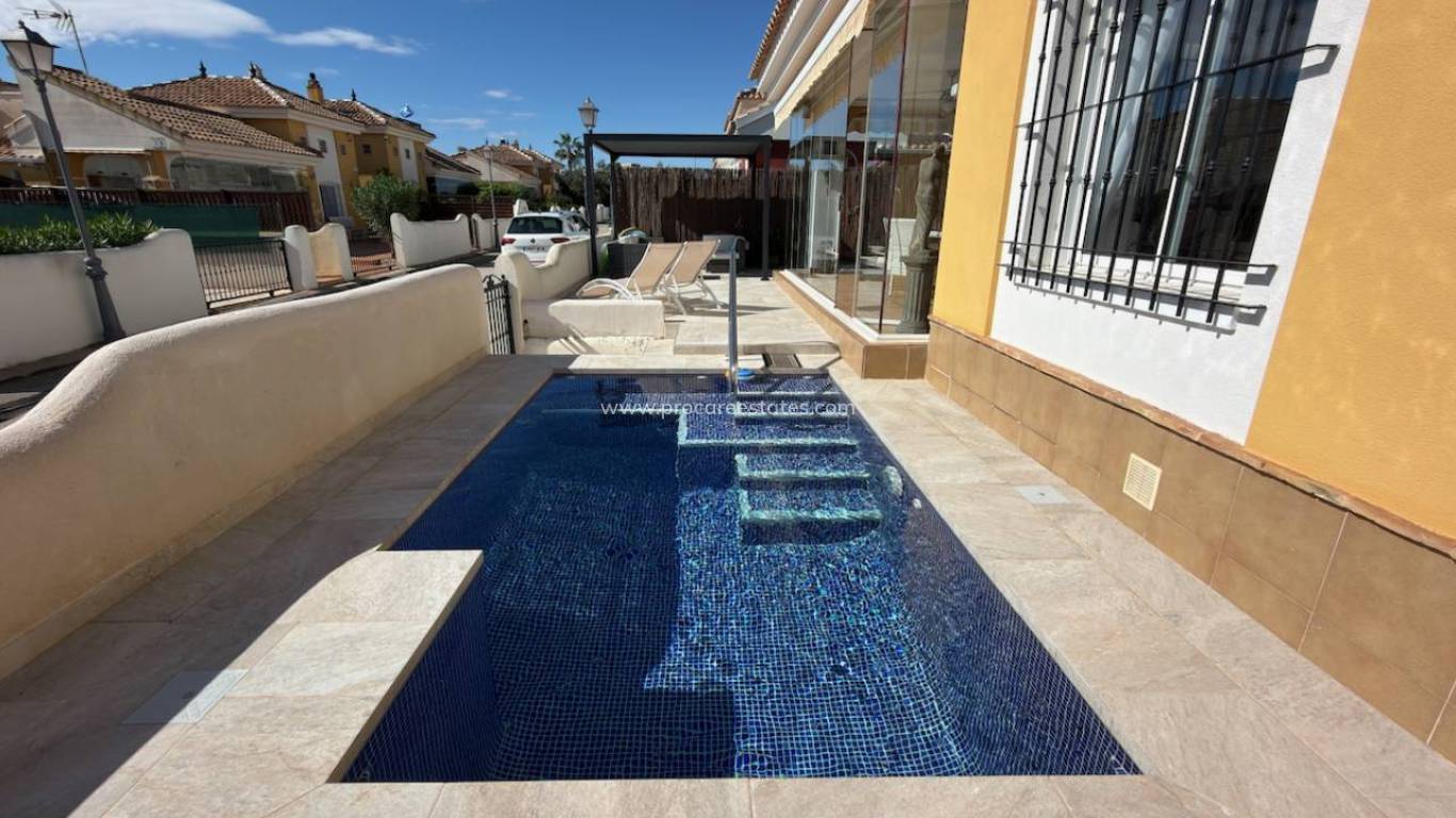 Verkauf - Villa - Los Montesinos - Urbanizacion montesol