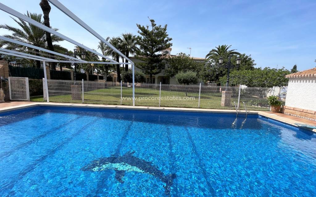 Verkauf - Villa - Orihuela Costa - Cabo Roig