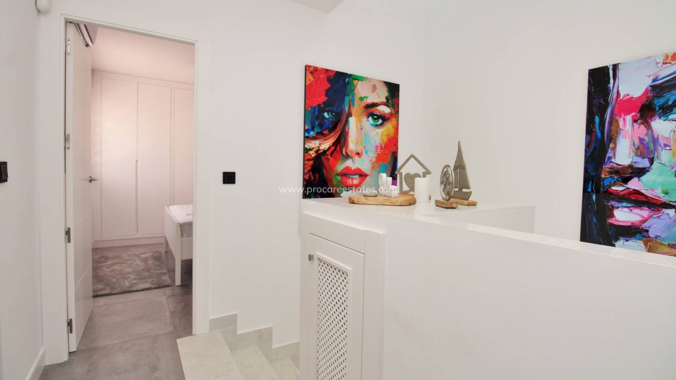 Verkauf - Villa - Orihuela Costa - Campoamor