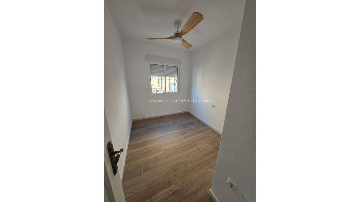 Verkauf - Villa - Orihuela Costa - Campoamor