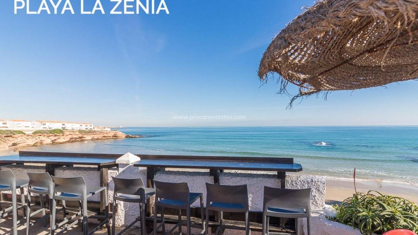 Verkauf - Villa - Orihuela Costa - La Zenia