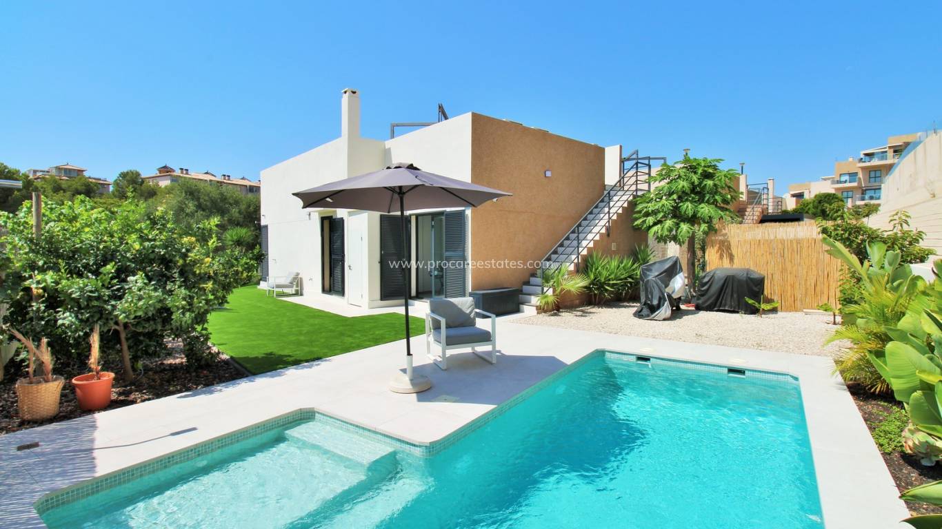 Verkauf - Villa - Orihuela Costa - La Zenia