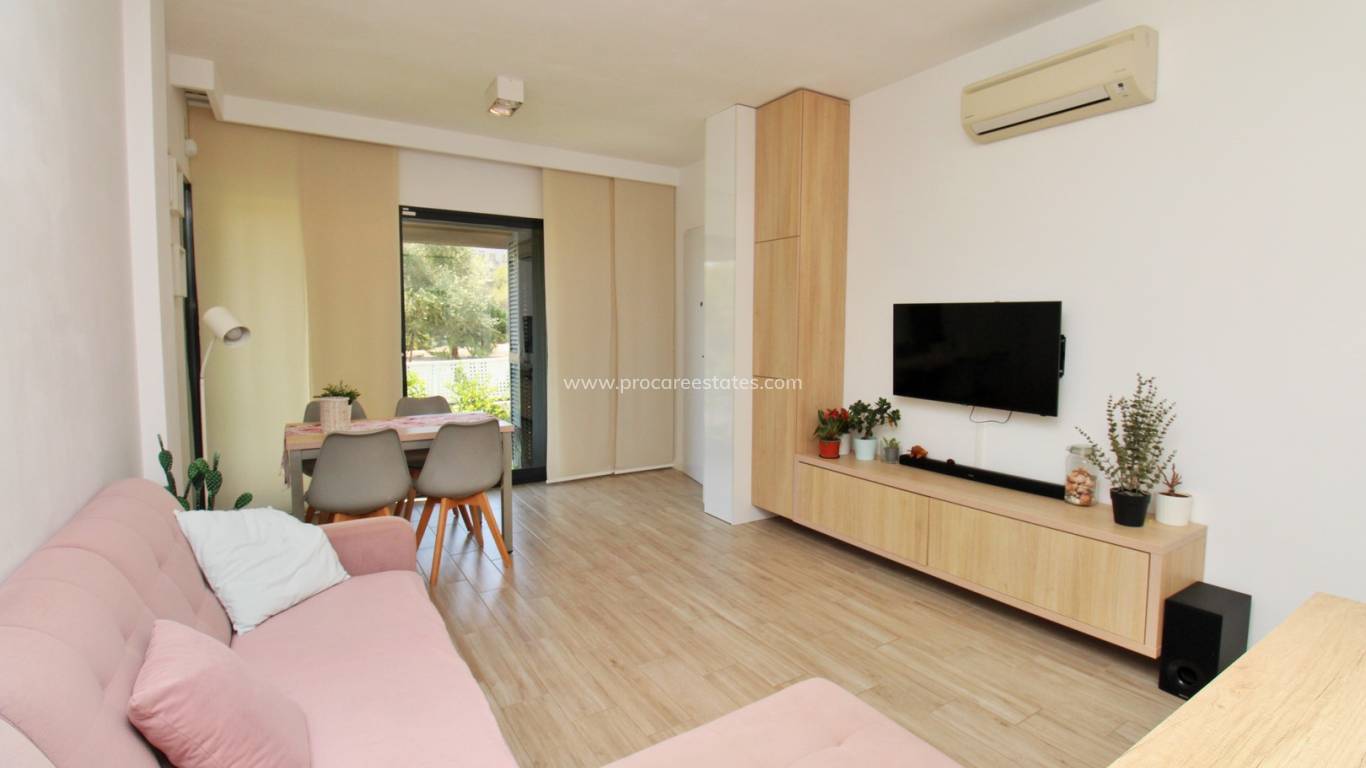 Verkauf - Villa - Orihuela Costa - La Zenia