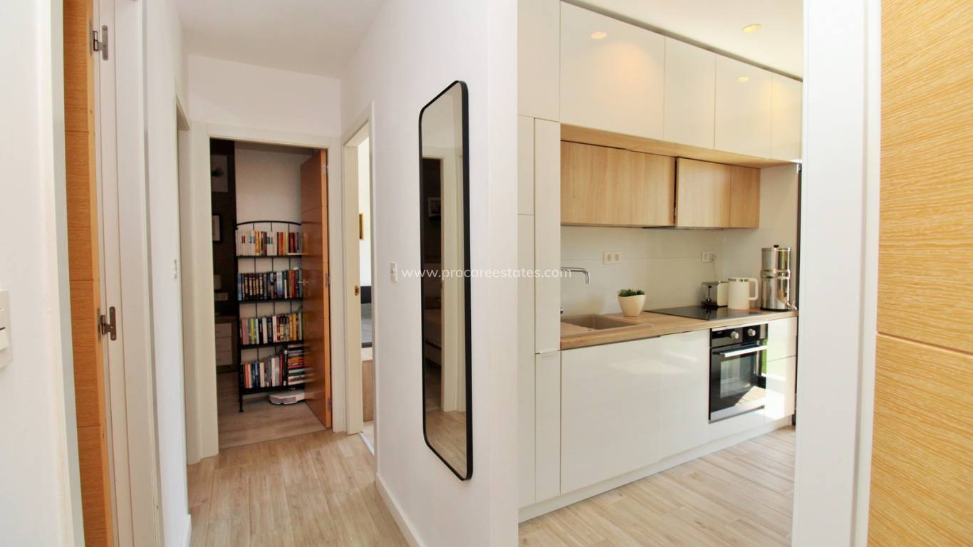 Verkauf - Villa - Orihuela Costa - La Zenia