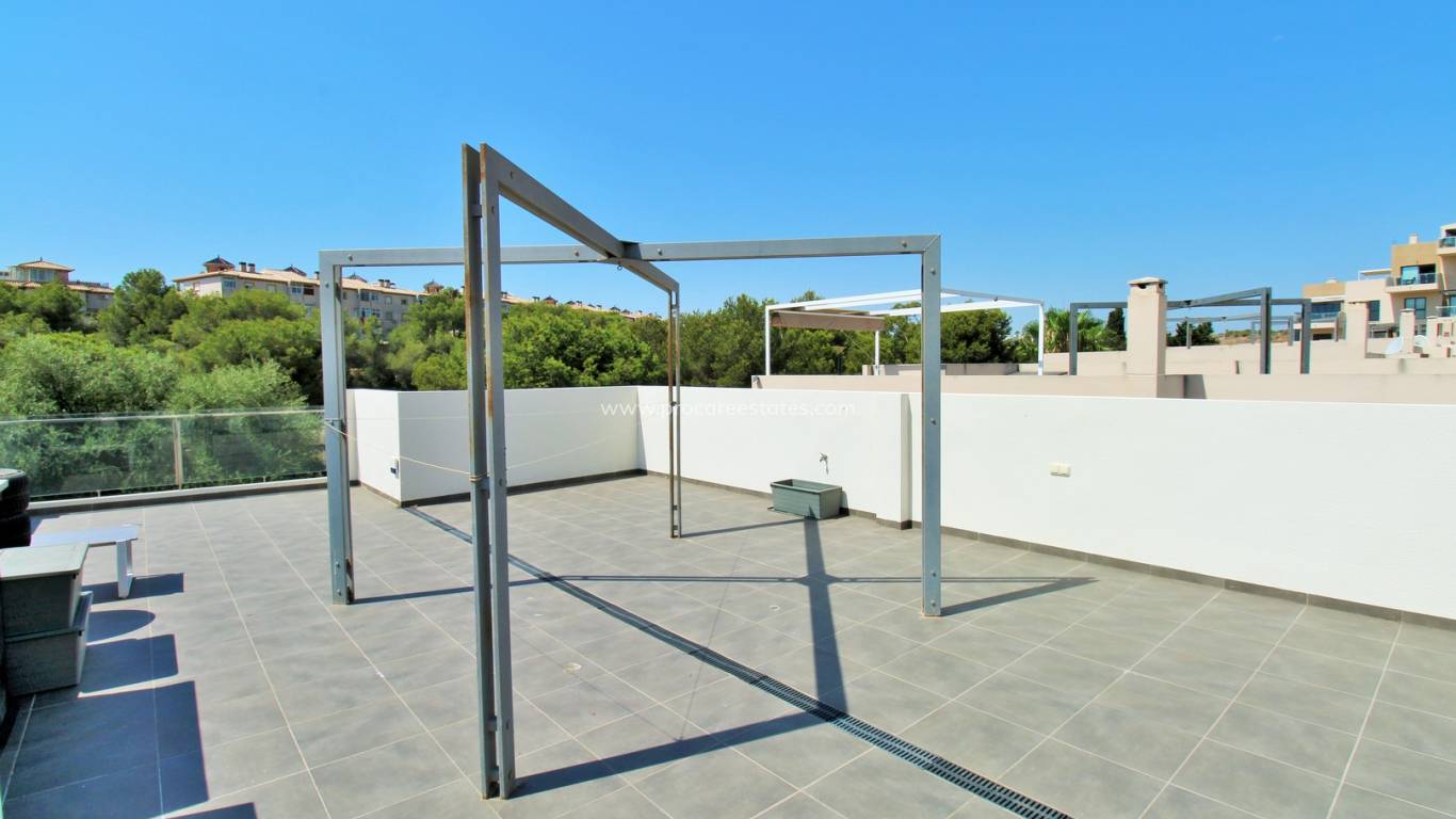 Verkauf - Villa - Orihuela Costa - La Zenia