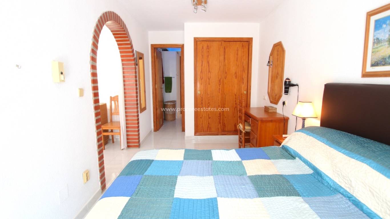 Verkauf - Villa - Orihuela Costa - La Zenia