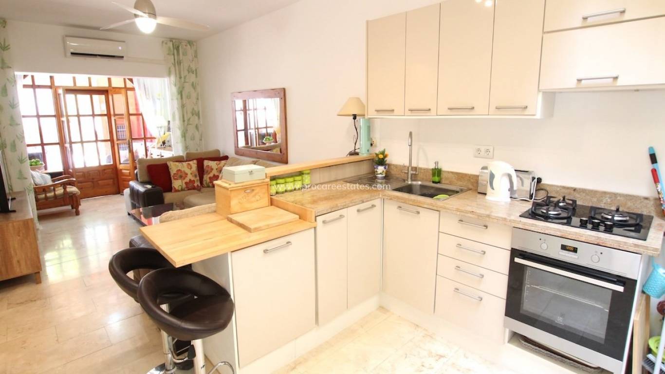 Verkauf - Villa - Orihuela Costa - La Zenia