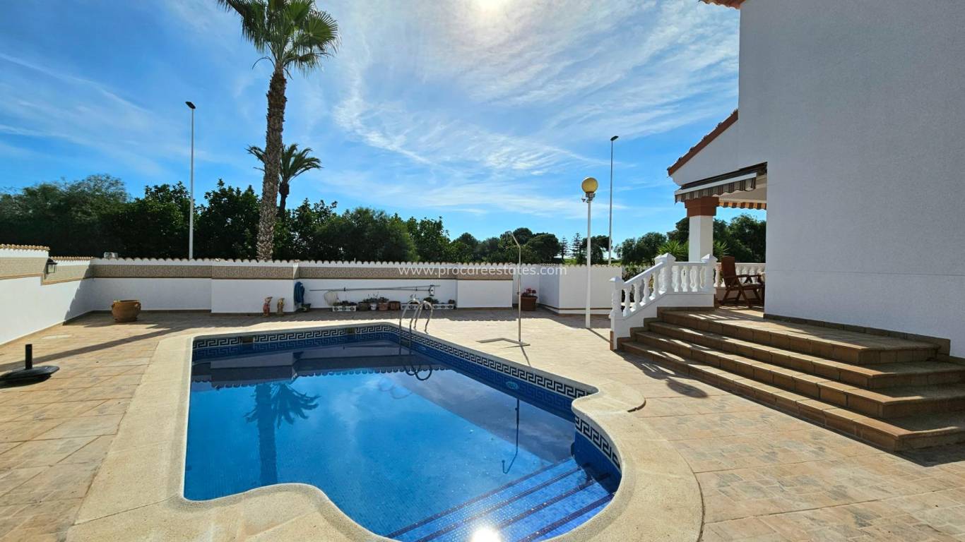 Verkauf - Villa - Orihuela Costa - Lomas de Campoamor-Las Ramblas