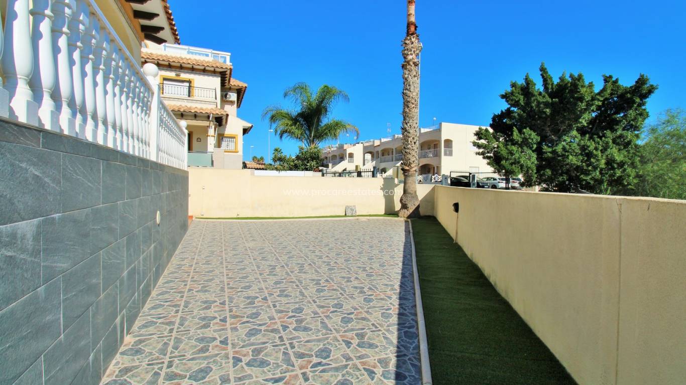 Verkauf - Villa - Orihuela Costa - Playa Flamenca