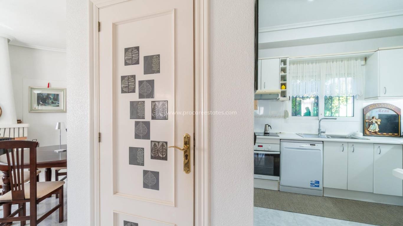 Verkauf - Villa - Orihuela Costa - Playa Flamenca