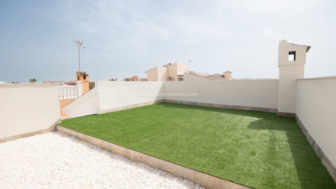 Verkauf - Villa - Orihuela Costa - Punta Prima