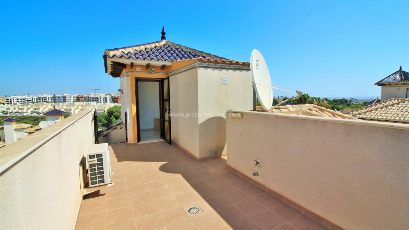 Verkauf - Villa - Orihuela Costa - Villamartin