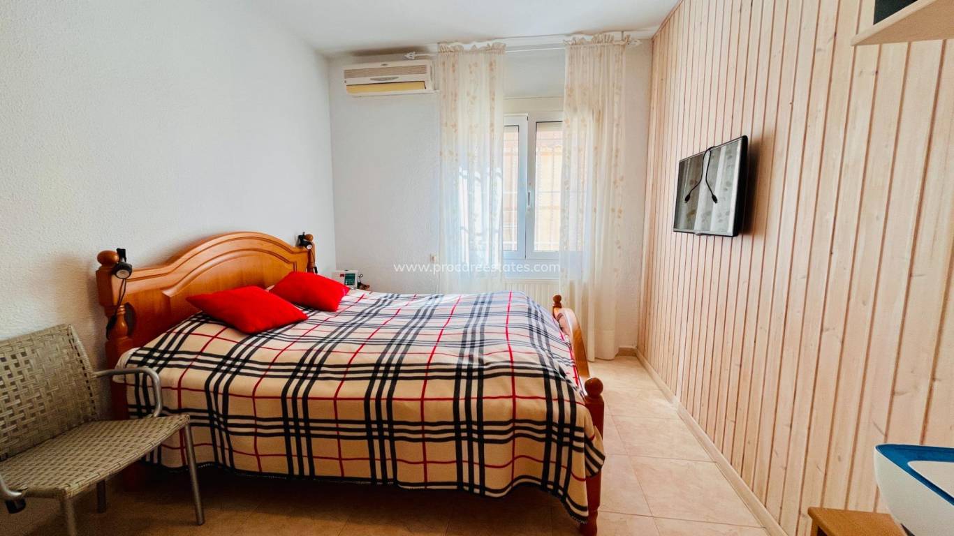 Verkauf - Villa - Orihuela Costa - Villamartin