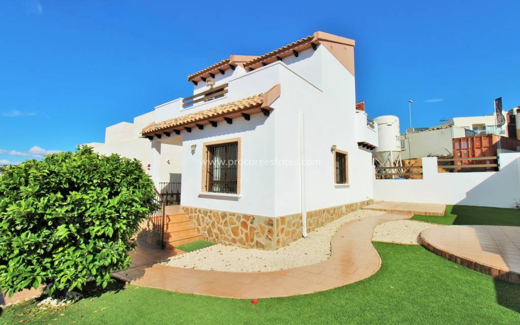 Verkauf - Villa - Orihuela Costa - Villamartin