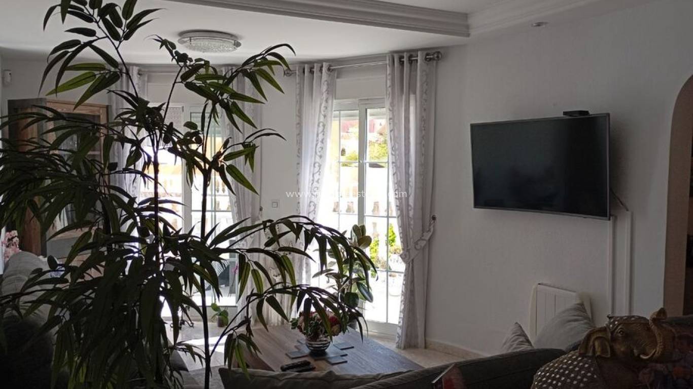 Verkauf - Villa - Orihuela Costa - Villamartin