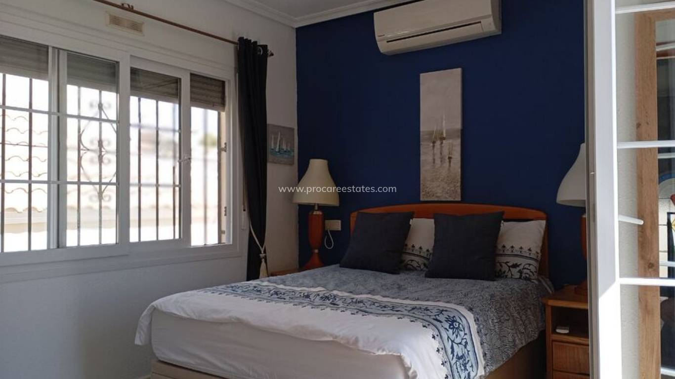 Verkauf - Villa - Orihuela Costa - Villamartin