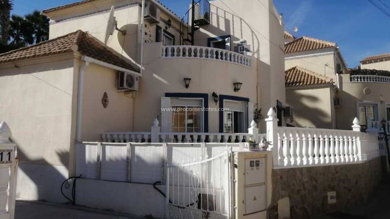 Verkauf - Villa - Orihuela Costa - Villamartin