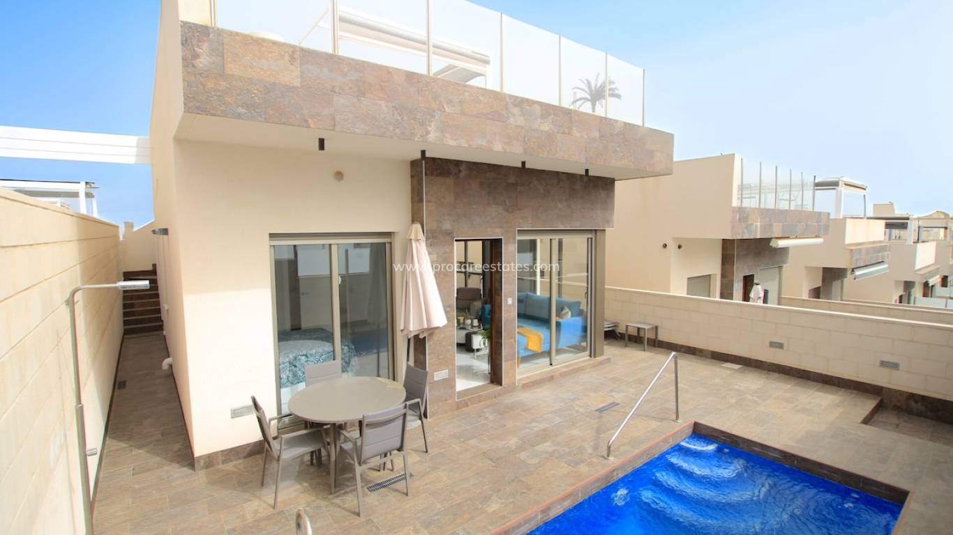 Verkauf - Villa - Orihuela Costa - Villamartin