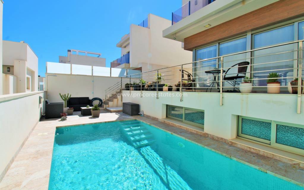 Verkauf - Villa - Orihuela Costa - Villamartin